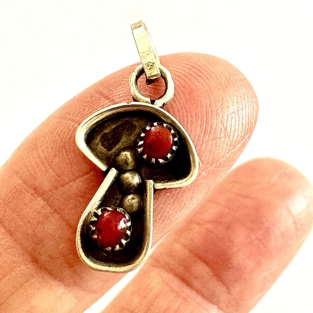 VTG Zuni Mushroom Pendant Red Coral 1in Estella Laate Native Amer 925 Mini